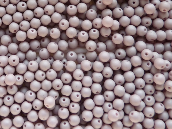 04-R-02010-29562 Saturated Sand Round 4 mm. 100 Pc.-9609