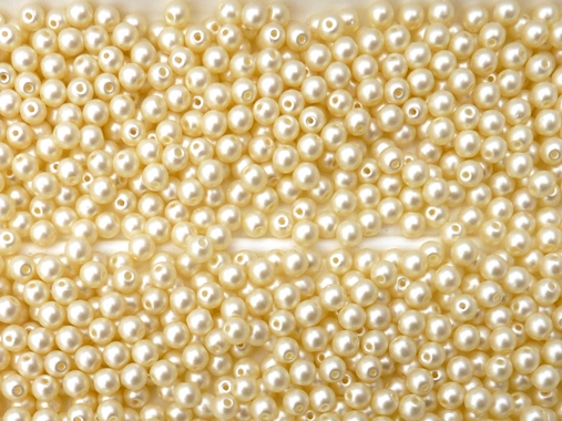 04-R-02010-46112 Cream Shell Opaque Luster, Round 4 mm. 100 Pc.-9678