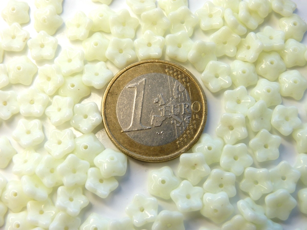 0130028 Druk Flower Caps Light Yellow 7 mm. 35 Pc-9523