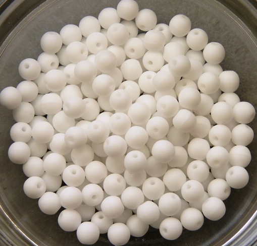 04-R-03000-84110 Mat Chalk White round 100 Pc..-9674