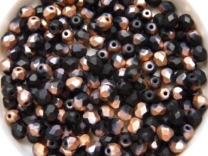 0010433 Matte Jet Capri Gold facet 4 mm. 50 St.-10573