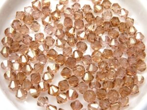 04-MC-00010-14495 Bicones Crystal Red Luster 4 mm. 50 Pc.-10738