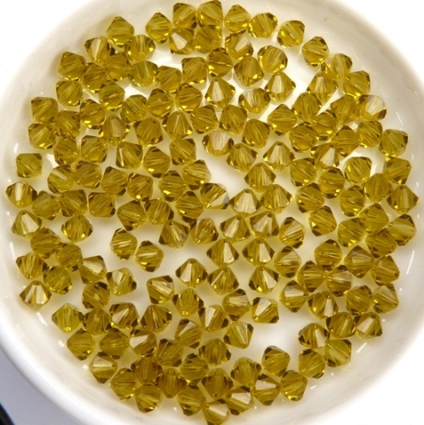 04-MC-50319 Bicones Lime 4 mm. 50 Pc.-11021