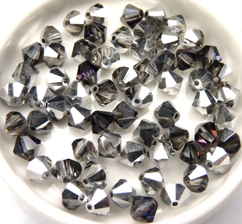 06-MC-00010-29536 Bicones Crystal Heliotrope 6 mm. 24 Pc-0 06-MC-00010-29536 Bicones Crystal Heliotrope 6 mm. 24 Pc-0
