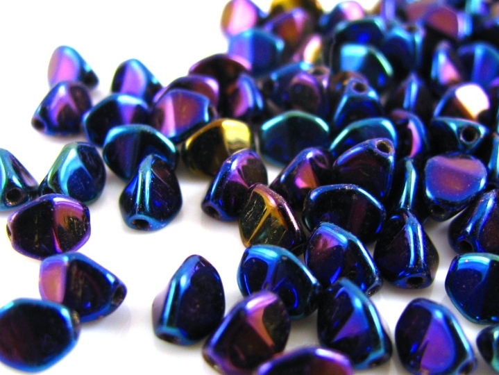 PI-23980-21435 Jet Blue Iris Pinch beads. 10 gram-0