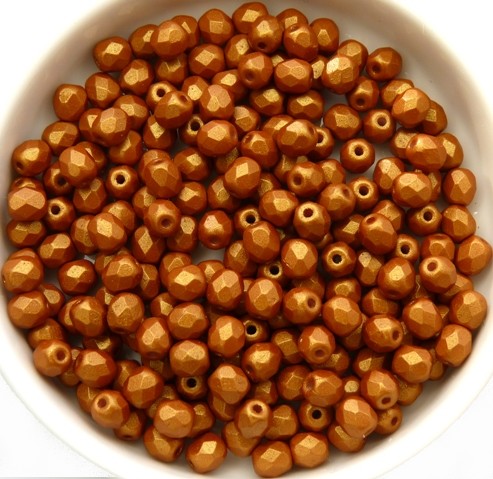 0030188 Gold Shine Brownish Red facet 4 mm. 50 Pc.-11672