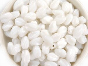 0140001 White Alabaster, Twisted Oval. 50 Pc.-11557
