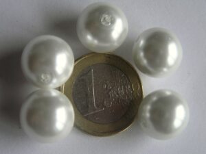 0140010 White Glass Pearl 14 mm. 5 Pc.-0