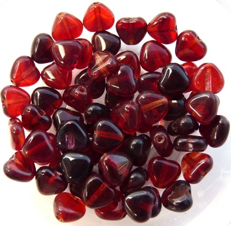 0050001 Garnet Red Melee Small Heart 30 Pc-0