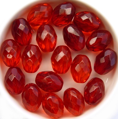 0050234 Siam (rood) Oval facet 13 x 10 mm. 6 Pc.-11810