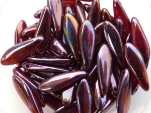 0050081 Siam Red Purple Iris Dagger bead 14 Pc.-0