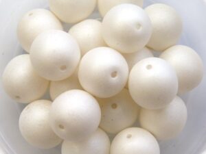 10-R-02010-29571 Opaque Silk Mat White Round 10 mm. 15 Pc.-12157