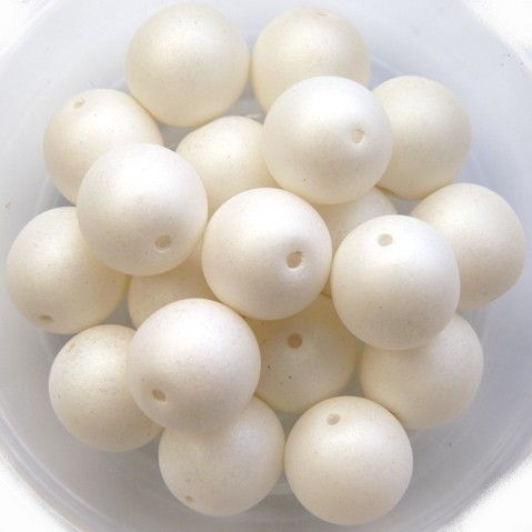 10-R-02010-29571 Opaque Silk Mat White Round 10 mm. 15 Pc.-12157