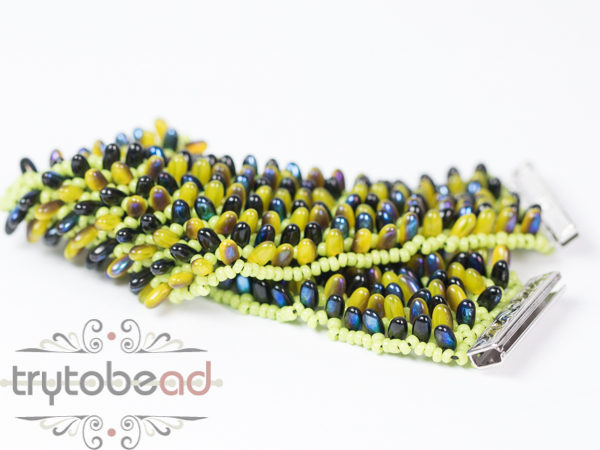 Link to the FREE tutorial: Simplicious Bracelet by Sabine Lippert-12531