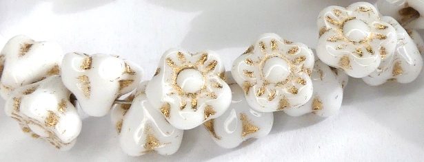 FLB-03000-54202 Chalk White Gold wash Flower Button 40 Pc.-12627