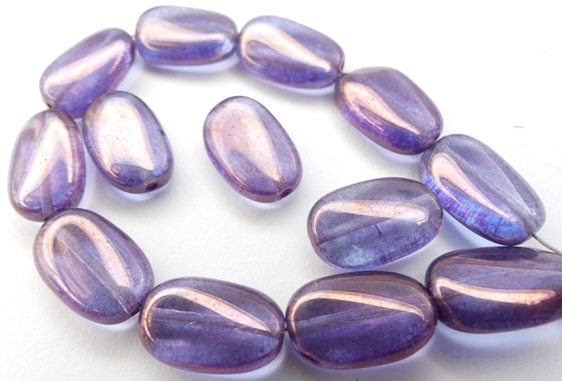0080317 Alexandrite Vega Twisted Oval 14 x 8 mm. 12 Pc.-12935