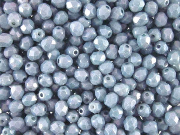 0090303 Opaque White Blue Luster facet 4 mm.50 Pc.-0