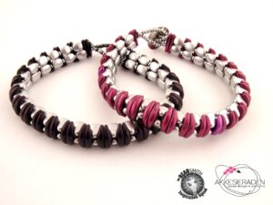 So Cute Bracelet, by Akke Jonkhof, free tutorial with Nib-Bit Beads.-0