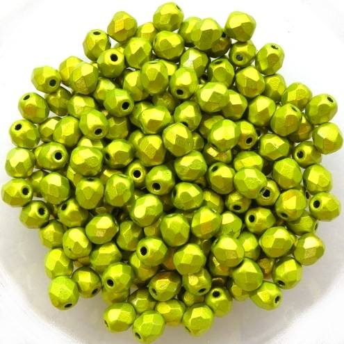 0100498 Metalust Electric Green facet 4 mm. 50 Pc.-13427