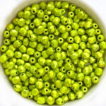 0100498 Metalust Electric Green facet 4 mm. 50 Pc.-0