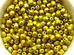 0130129 Metalust Yellow Gold facet 4 mm. 50 Pc.-0