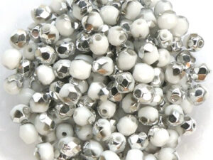 0140250 Opaque White half Silver facet 4 mm. 50 Pc.-0