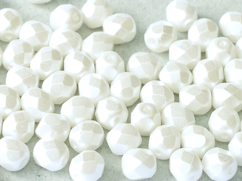 FP-04-02010-25001 Pastel White Pearl facet 4 mm. 50 Pc.-13397