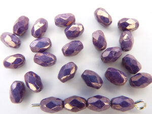 0080633 Chalk White Lila Vega Oval facet 6x4 mm. 20 Pc.-13646