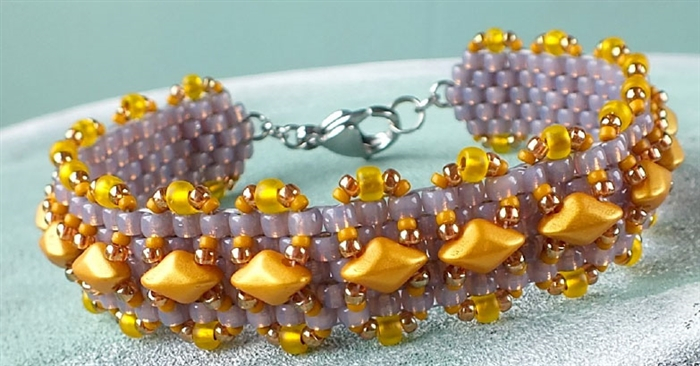 Madras Bracelet, Free Pattern with Matubo GemDuo Beads.-0