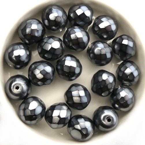 0020301 Jet Snake Silver facet 10 mm. 10 stuks-14670