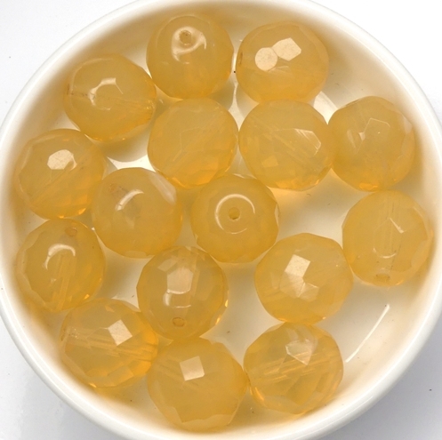 0040243 Beige Opal, Facet 12 mm. 6 Pc.-0 0040243 Beige Opal, Facet 12 mm. 6 Pc.-0