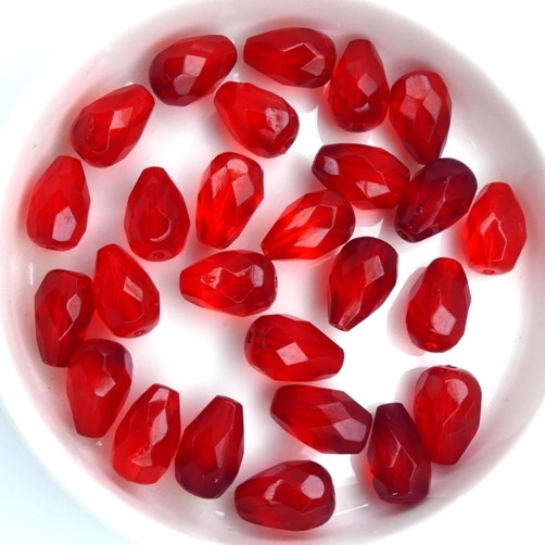 0050228 Dark Siam Red, Pear shaped Facet 10 x 7 mm. 12 Pc.-0