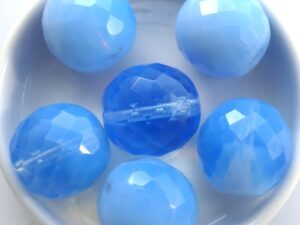 0090134 Light Opal Sapphire, facet 18 mm. 2 Pc.-0