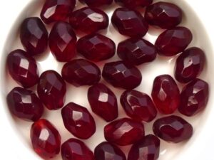 0050274 Garnet, Oval shaped Facet 11 x 8 mm. 14 Pc.-0