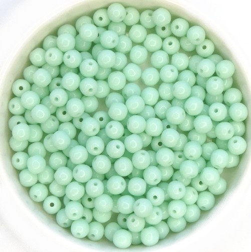04-R-63100 Opaque Pale Jade Round 4 mm. 100 Pc.-0 04-R-63100 Opaque Pale Jade Round 4 mm. 100 Pc.-0