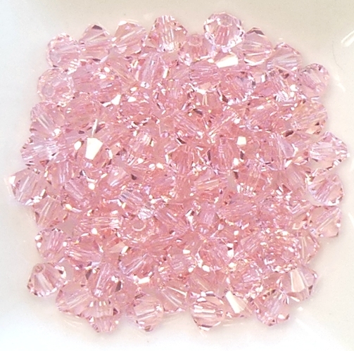 04-MC-70020 Bicone, Light Rosa, 4 mm. 50 Pc.-0 04-MC-70020 Bicone, Light Rosa, 4 mm. 50 Pc.-0