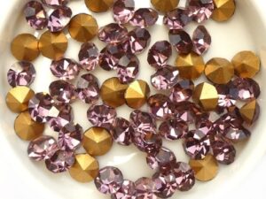 SS29-MCC-20020-98521 Light Amethyst Gold Foiled Chaton 6 mm. 12 Pc.-15341