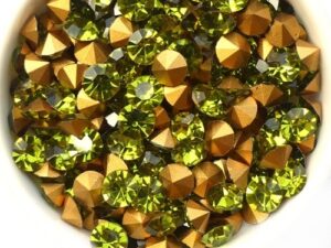 SS29-MCC-50230-98521 Olivine Gold Foiled Chaton 6 mm. 12 Pc.-0