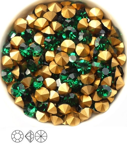 SS29-MCC-50730-98521 Emerald Gold Foiled Chaton 6 mm. 12 Pc.-0