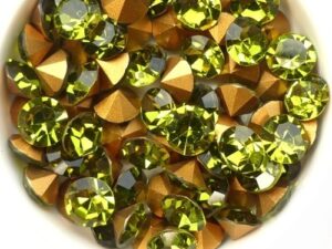 SS39-MCC-50230-98521 Olivine Gold Foiled Chaton 8 mm. 12 Pc.-0