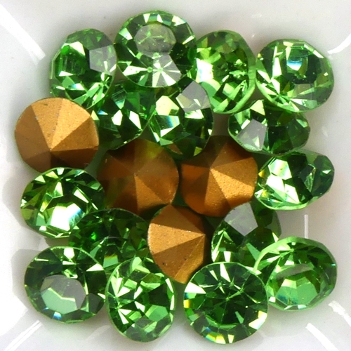 SS39-MCC-50520-98521 Peridot Gold Foiled Chaton 8 mm. 12 Pc.-15409