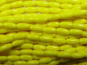 0130032 Opaque Yellow Olive, 40 stuks-0