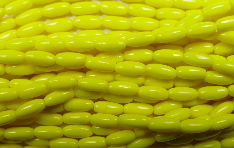 0130032 Opaque Yellow Olive, 40 stuks-0