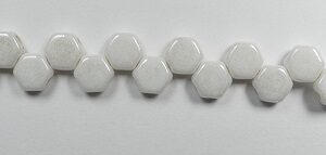 HON-03000-14400, Chalk White Luster Honeycomb Beads, 30 stuks-15872
