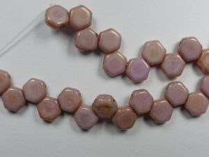 HON-03000-14495, Chalk White Red Luster Honeycomb Beads, 30 stuks-15876