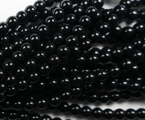 04-132-19001-70409 Shiny Black Czech Glasparel 4 mm