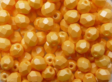 FP-04-29334AL Powdery Pastel Orange facet 4 mm. 50 Pc.-0