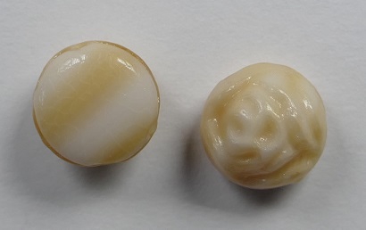 CR-07104 Beige Silk Overlay 2-hole Candy Rose Bead 20 Pc.-16517