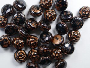 CR-23980-96849 Black Opaque White Luster Copper Capri Painted 2-hole Candy Rose Bead 20 Pc.-0