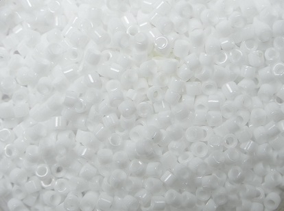TT-01-0041 Opaque White. 5 gram.-0 TT-01-0041 Opaque White TOHO Treasures 11/0